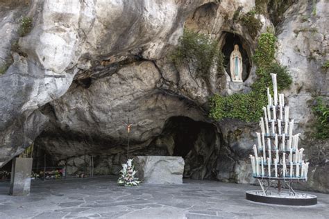 The Grotto - Sanctuaire Notre-Dame de Lourdes