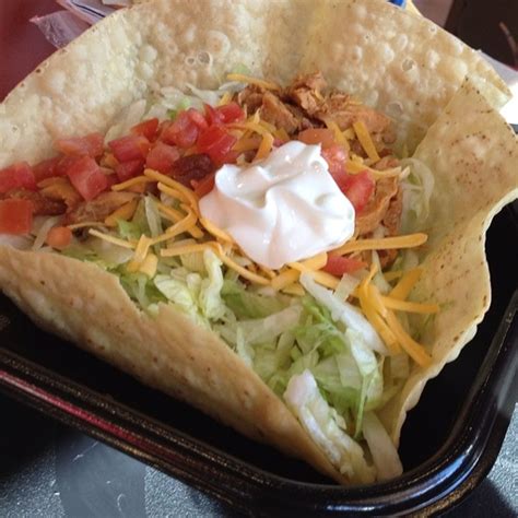 taco bell chicken fiesta taco salad