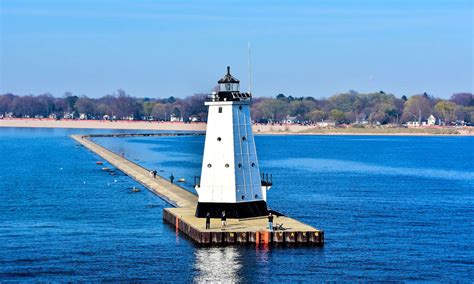 The 14 Most Beautiful Michigan Lighthouses