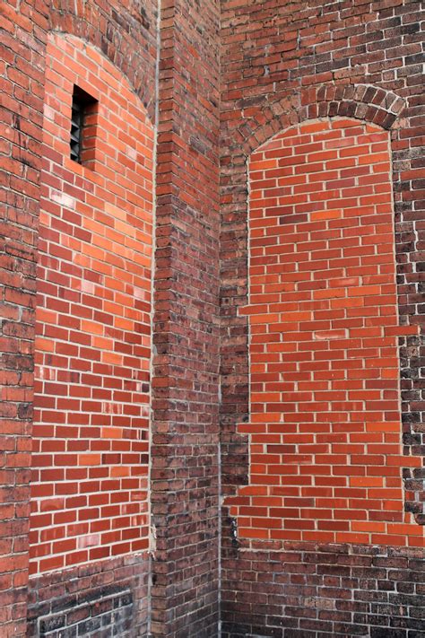 Brick Wall Corner-Background Free Stock Photo - Public Domain Pictures