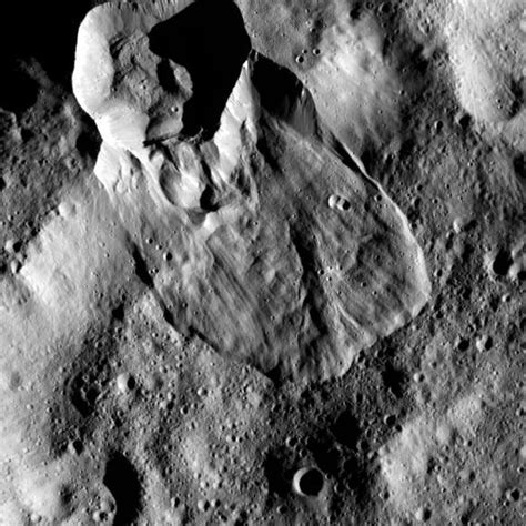 water ice on Ceres Archives - Universe Today
