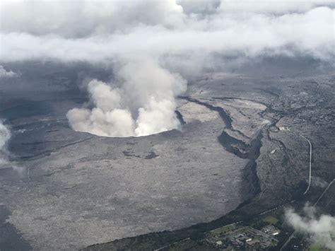 Man injured after falling from cliff into caldera of Kilauea volcano in Hawaii - ABC News