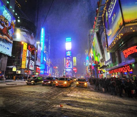 Snow Storm In Times Square, New York City Editorial Stock Image - Image ...