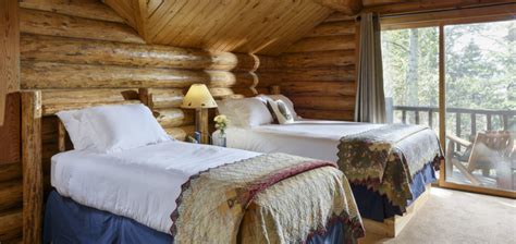 Flathead Lake Lodge, Montana, United States of America. Expert reviews ...