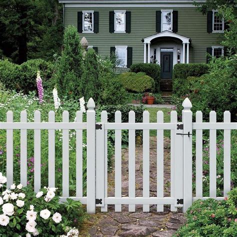 Outdoor Essentials PicketLock 4-ft H x 3.5-ft W White Vinyl Stockade Spaced Picket Fence Gate ...