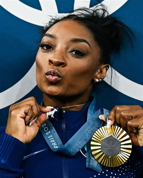 Simone Biles Medals 2024 Paris - Jeane Lorelle