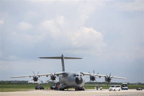 Airbus A400 Military Cargo Plane Editorial Stock Photo - Image of aviation, cockpit: 122218148