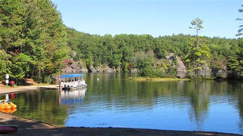 Haliburton Boat Launches | CottageLINK Rental Management