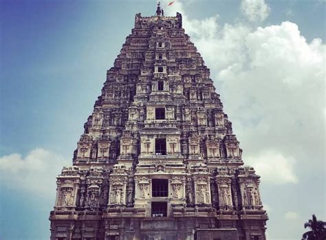 Virupaksha Temple: One Of The Oldest Functioning Temples – Clio's Chronicles