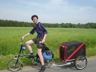 Me on bike | 10 May 2007 Me on bike with Xena in tow in the … | Flickr