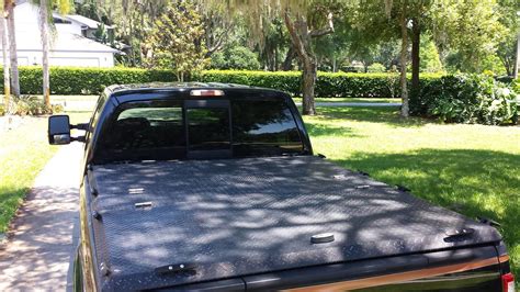 Black Heavy-Duty Truck Bed Cover on Ford Super Duty | Flickr