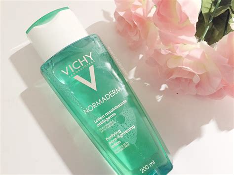 Vichy Normaderm Anti-Acne Treatment - Curiously Carmen