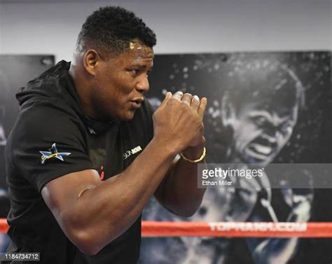 Luis Ortiz Boxer Photos and Premium High Res Pictures - Getty Images