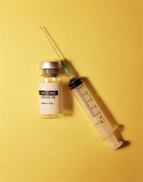 Treating needle fears may reduce COVID-19 vaccine hesitancy | NIHR Oxford Biomedical Research Centre