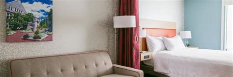 Bloomington Hotels & Motels | Details, Maps & Reviews