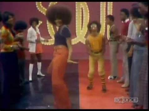 SOUL TRAIN LINE 70'S & 80'S 02 - YouTube