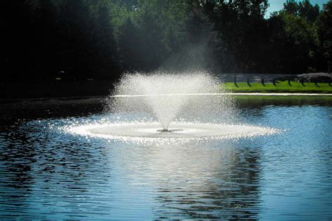 Floating Aerating Lake and Pond Fountains