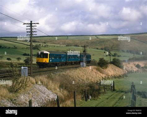 Edale train hi-res stock photography and images - Alamy