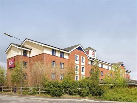 ibis Chesterfield North - Barlborough Hotel (Bolsover) - Deals, Photos ...