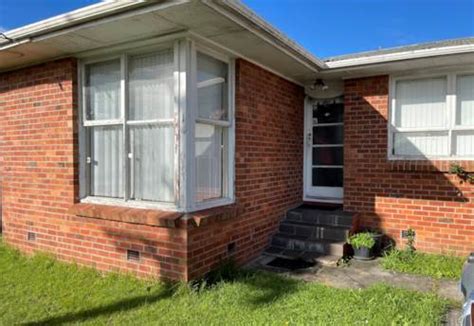 Papatoetoe Houses and Sections for rent | Barfoot & Thompson