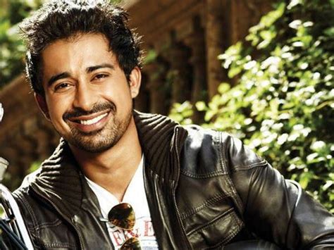 Rannvijay Singh Height, Weight, Age, Affairs, Wife, Biography & More » StarsUnfolded