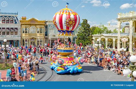 Disney World Magic Kingdom Parade Mickey and Minie Mouse Editorial Stock Photo - Image of fairy ...