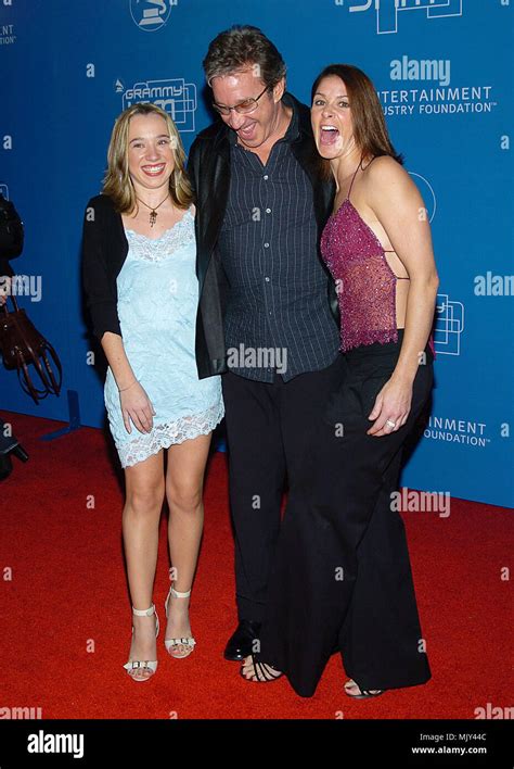 Tim allen with wife jane hajduk and daughter hi-res stock photography ...