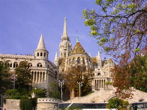 8 Amazing Attractions to Visit in Budapest Old Town