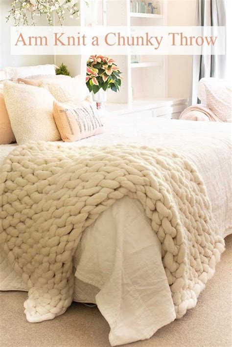 24 Easy DIY Chunky Knit Blankets That Are All the Rage