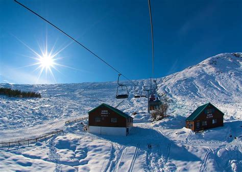 Ski Resort Vacation Packages: Brentwood Ski Resort