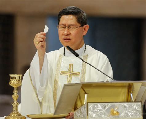 Cardinal Tagle laments deaths of innocent people in Philippines | National Catholic Reporter