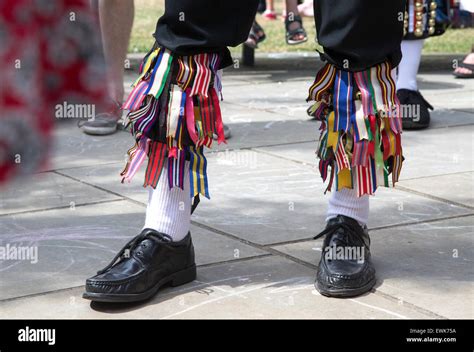 Morris dancing sticks hi-res stock photography and images - Alamy