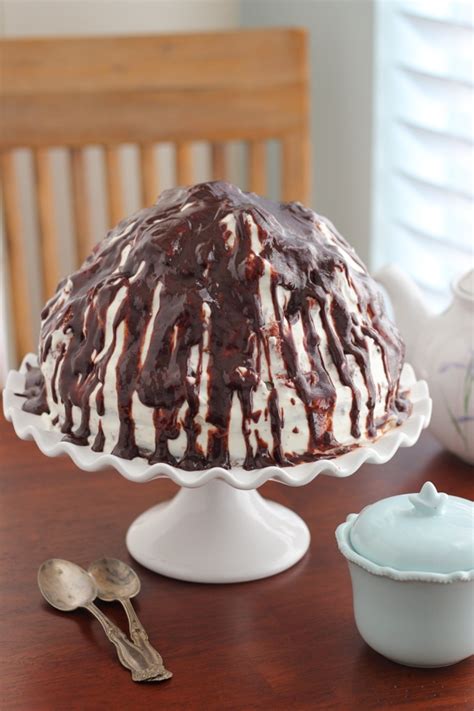 Chocolate Volcano Cake - Торт "Пинчер" - Olga's Flavor Factory