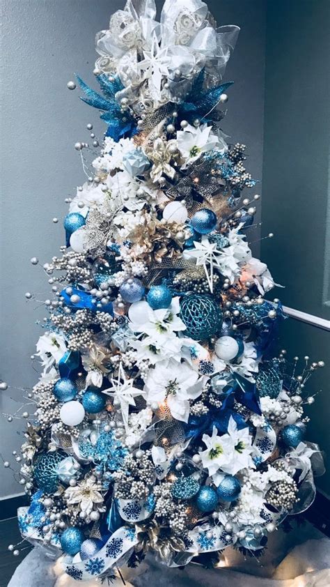 Ideas de como decorar el árbol de navidad elegante | Árboles azules de navidad, Árboles de ...