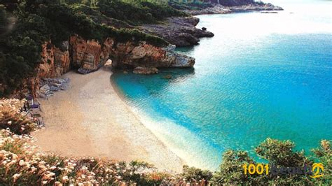 Mylopotamos strand (Mylopotamos beach)