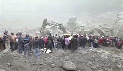 At least 10 killed in mine collapse in eastern India