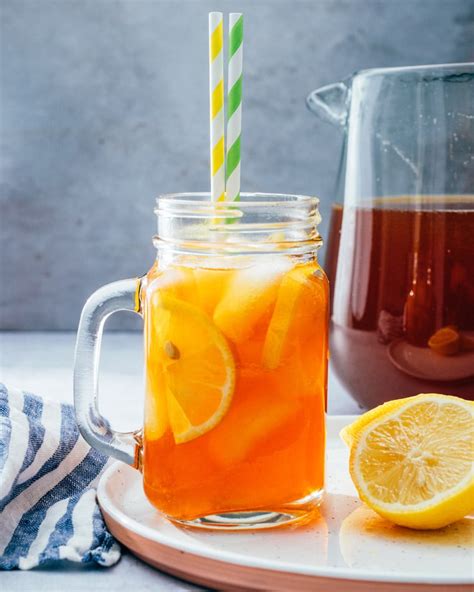 Lemon Iced Tea – A Couple Cooks