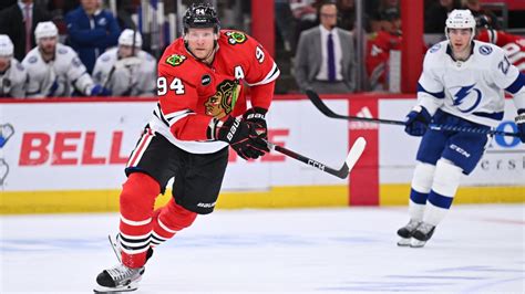 Corey Perry: Stanley Cup champion waived by Chicago Blackhawks for ...