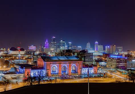 Photo of the Kansas City, MO skyline taken from atop the Liberty ...