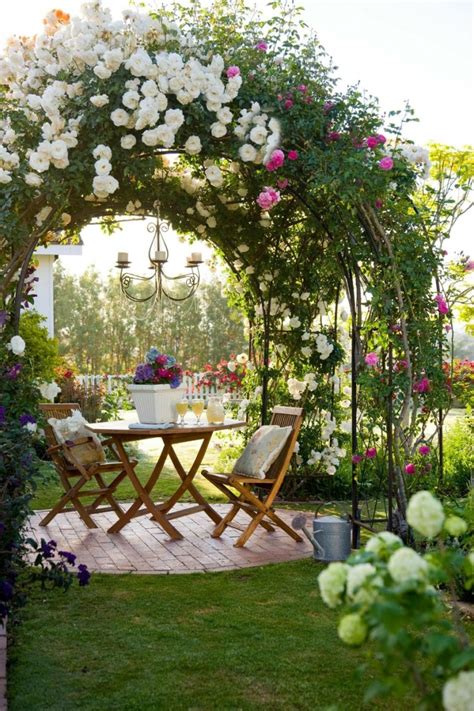 30+ Beautiful Rose Garden Ideas For Your Outdoor Space - Home Decor