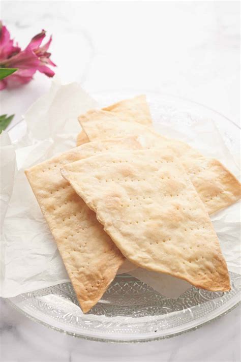 Gluten-Free Matzah (Matzo Recipe) - Plant Based with Amy