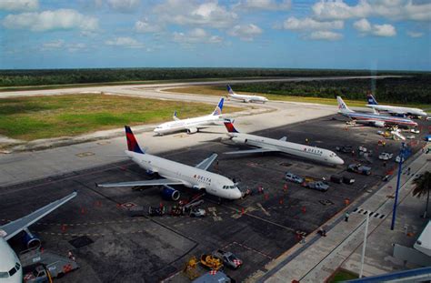 Cozumel Airport - Cozumel 4 You