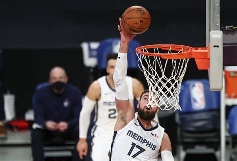 Jonas Valanciunas leads Grizzlies past Wizards | Inquirer Sports