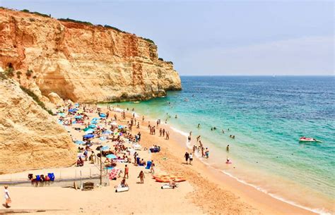 16 Amazing Beaches in Portugal You Shouldn't Miss