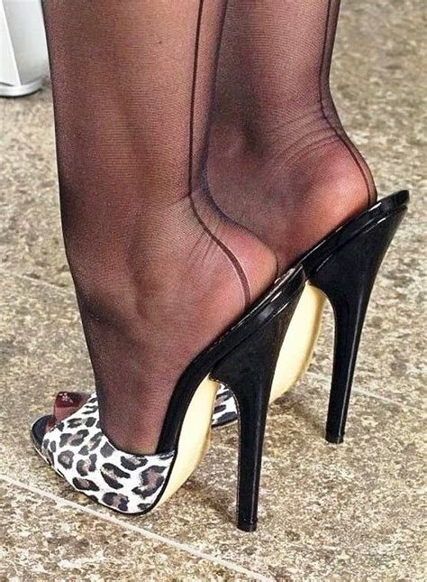 Pin on High heels stilettos