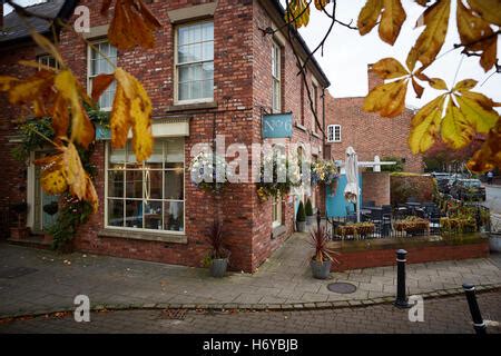 Ashton GMP Manchester Police station exterior Stock Photo - Alamy