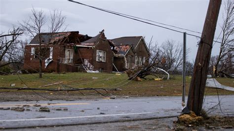 Search for survivors as 40 buildings collapse after deadly tornadoes | US News | Sky News