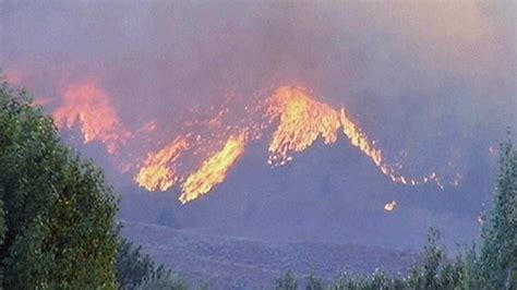 Idaho Wildfires: Thousands Are Evacuated | US News | Sky News