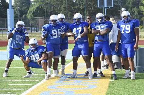 Photos: Southern University football team beats the heat with early ...