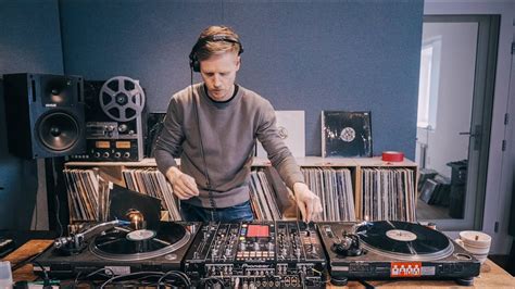 Joris Voorn Vinyl DJ Mix | Techno Pt.1 - YouTube